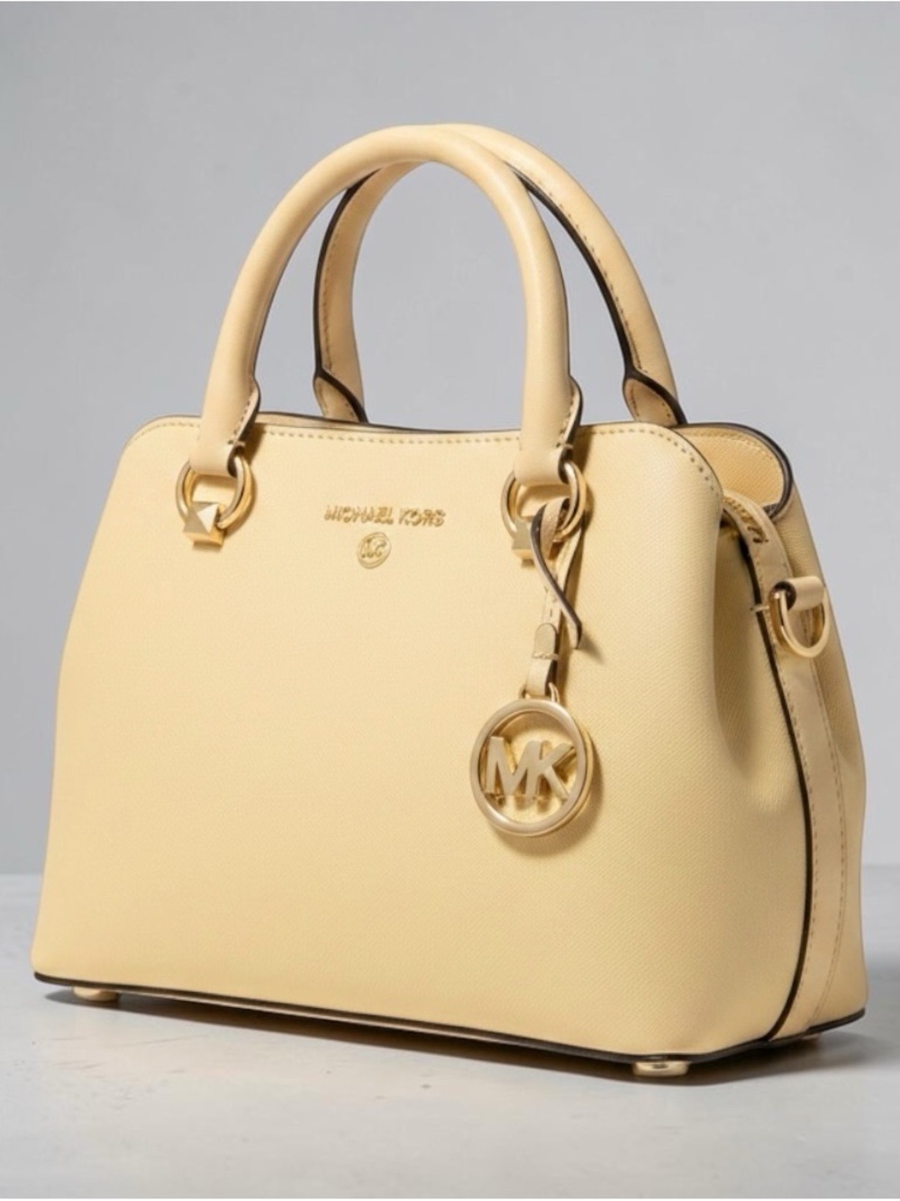 Michael Kors Sheila Small Satchel Light yellow,Never Used, $498 Retail,Crossbody
